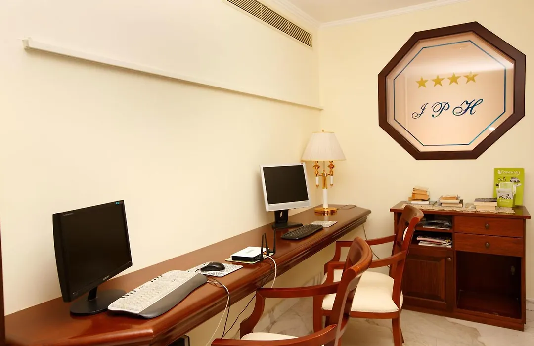 Johanna Park Hotel-1