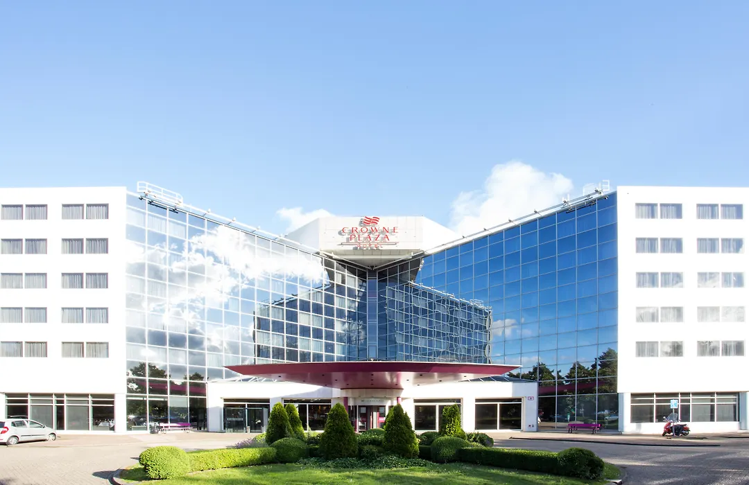 Crowne Plaza Amsterdam Airport-1