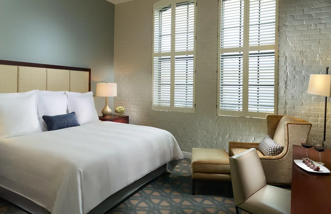 The Riverfront Hotel New Orleans-1