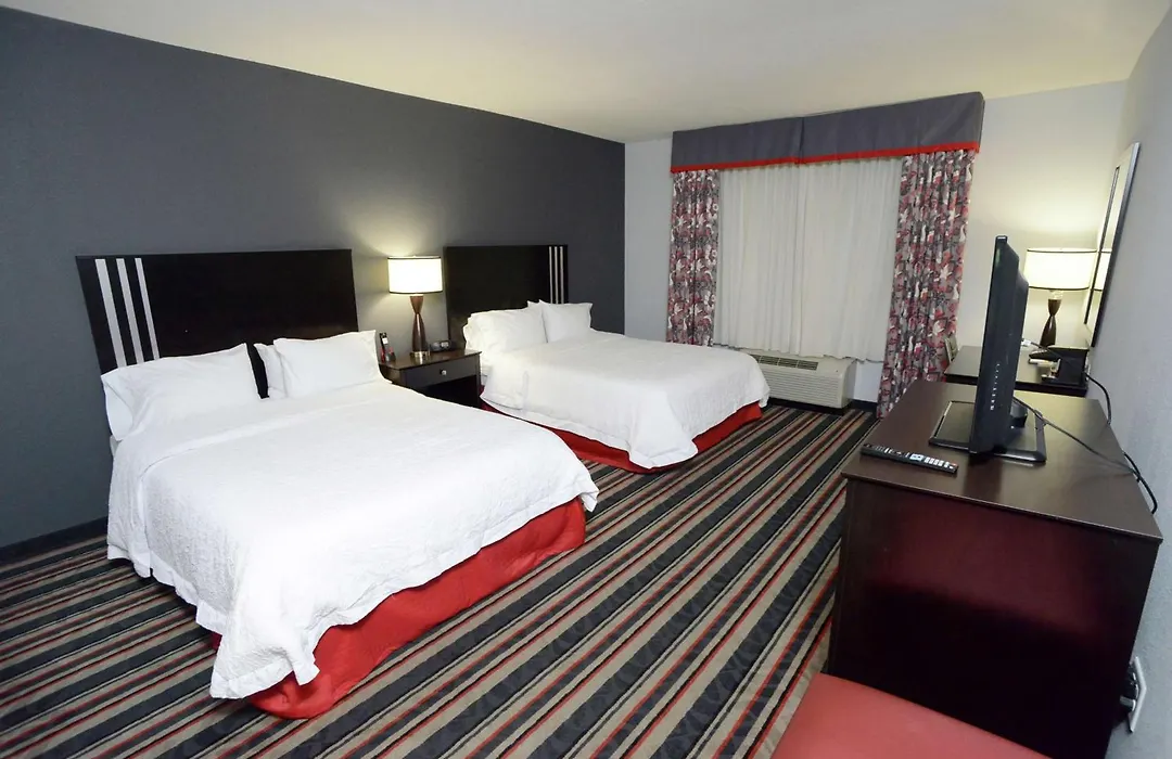 Hampton Inn & Suites Albany At Albany Mall-1