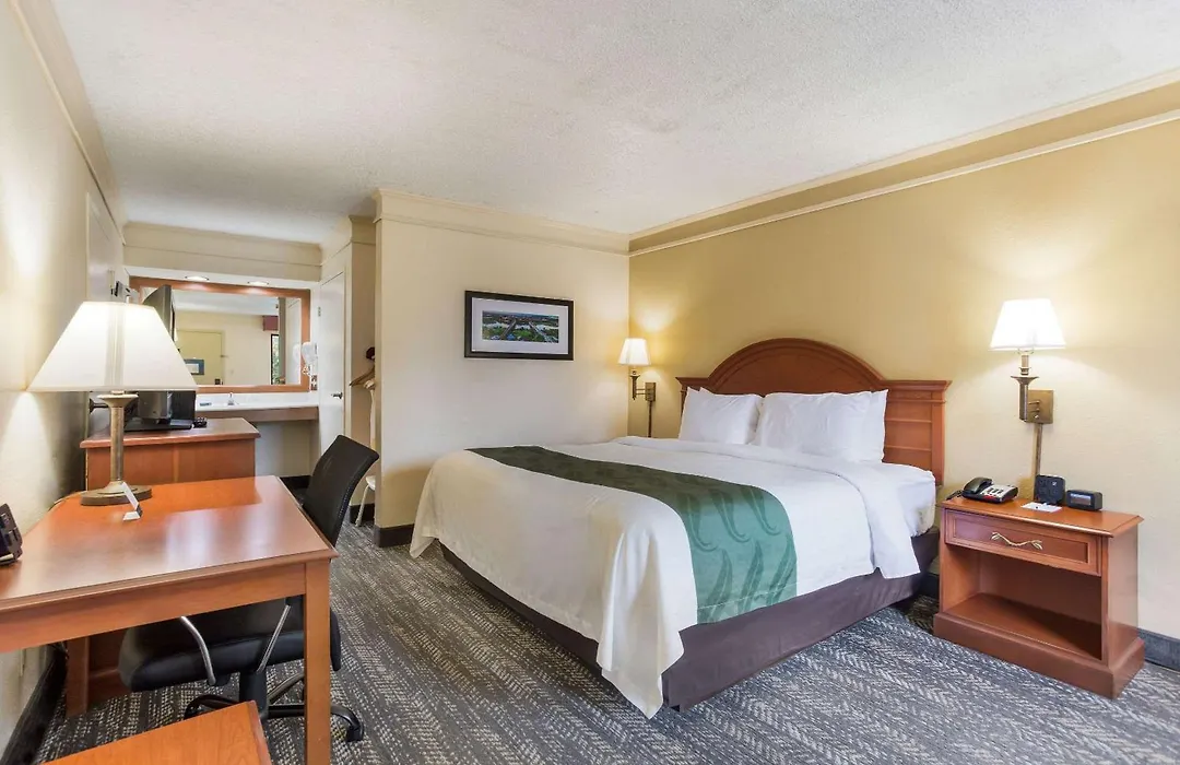 Quality Inn - Hamilton Place-1