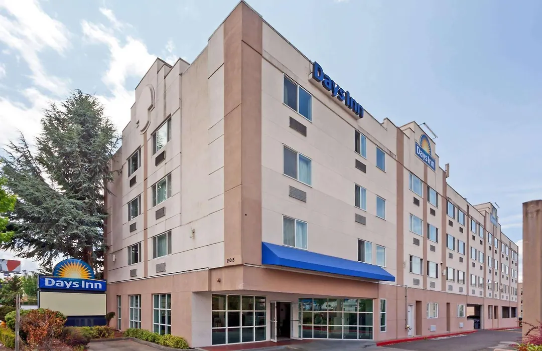 Days Inn By Wyndham Seatac Airport-1