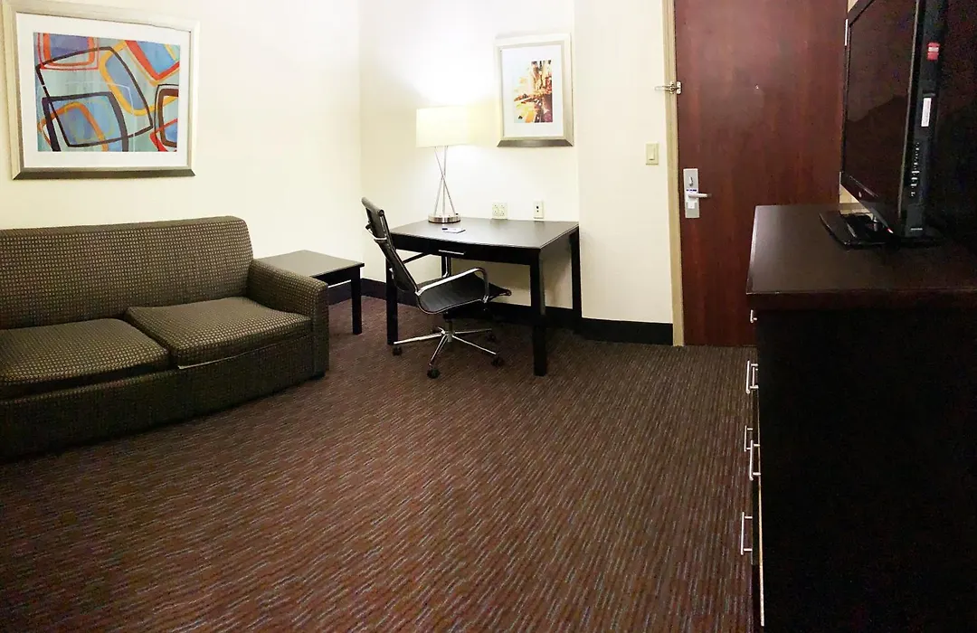 Holiday Inn Express & Suites Gainesville By Ihg-1