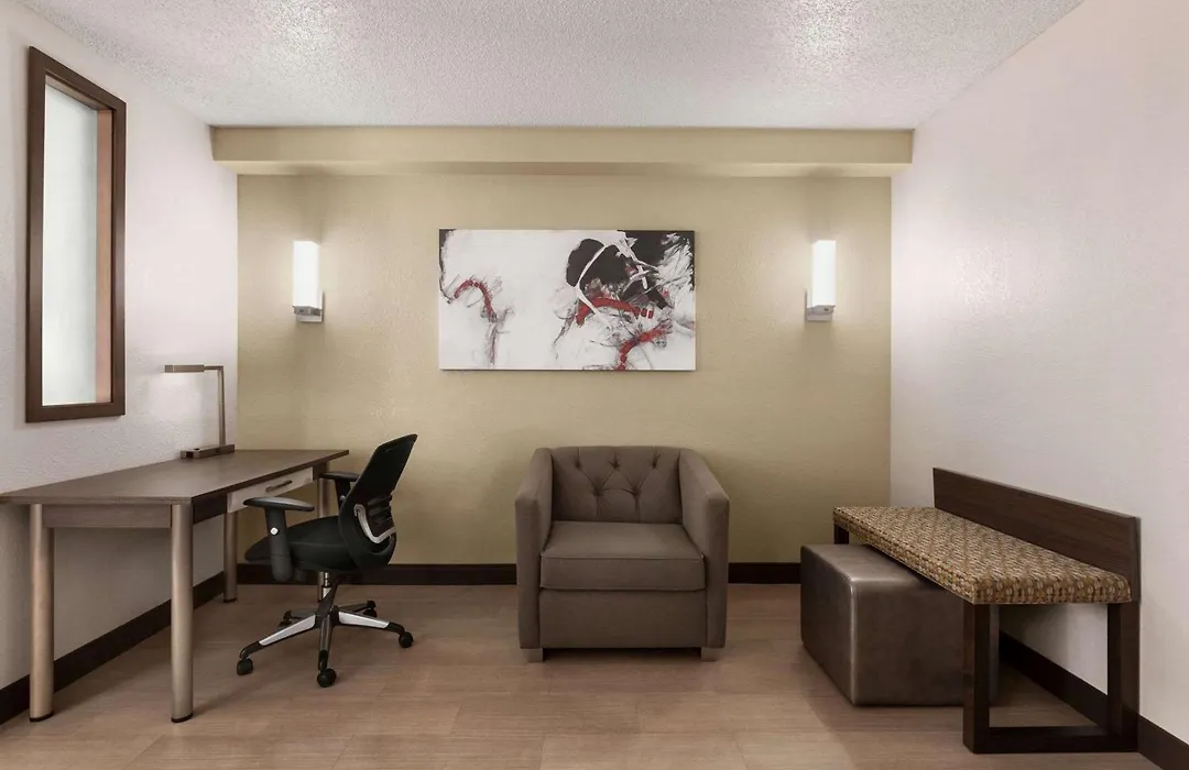 Ramada By Wyndham Suites Orlando Airport- Free Airport Shuttle-1