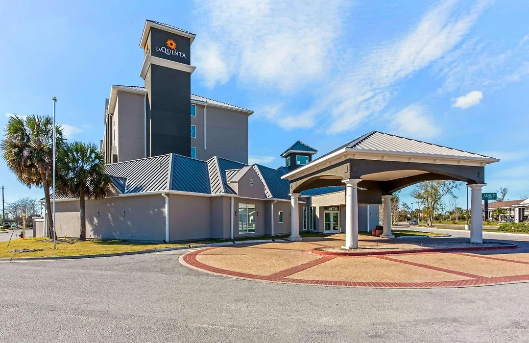 La Quinta Inn & Suites By Wyndham Panama City-1