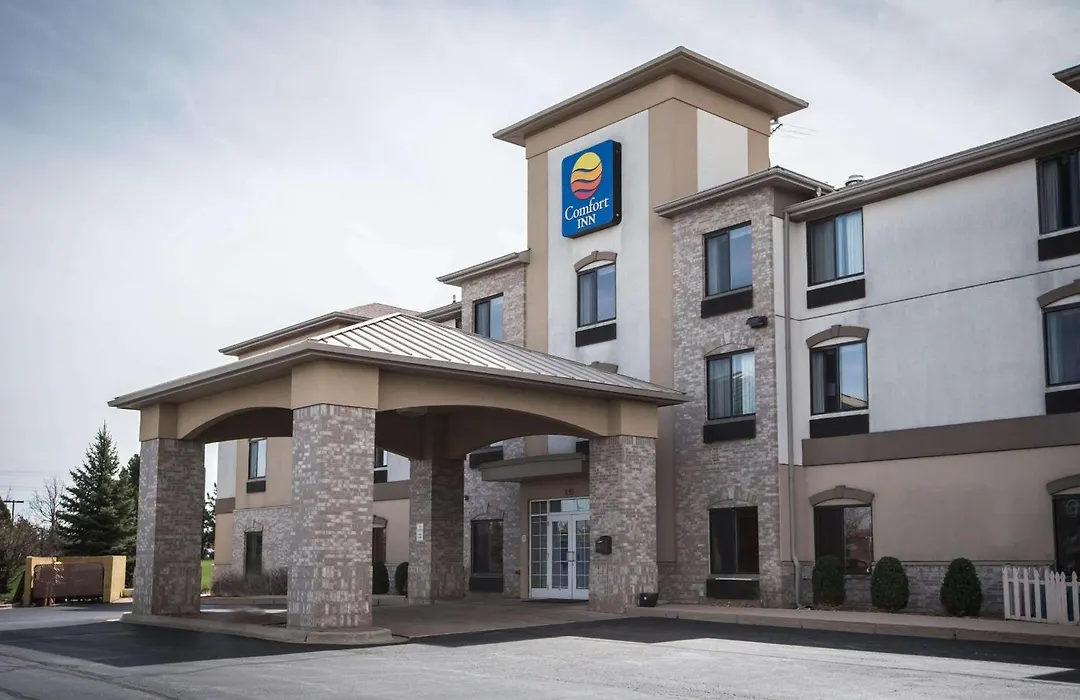 Comfort Inn Crystal Lake - Algonquin-1