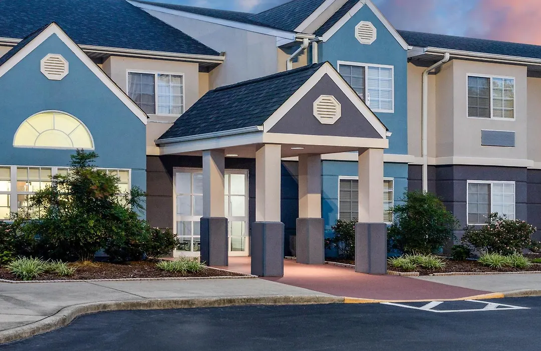 Microtel Inn & Suites By Wyndham Burlington-1