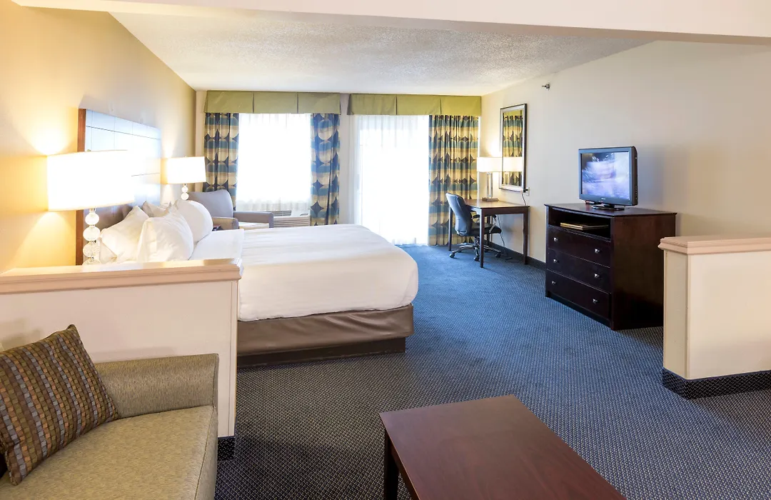 Holiday Inn Express Hotel & Suites-Saint Joseph By Ihg-1