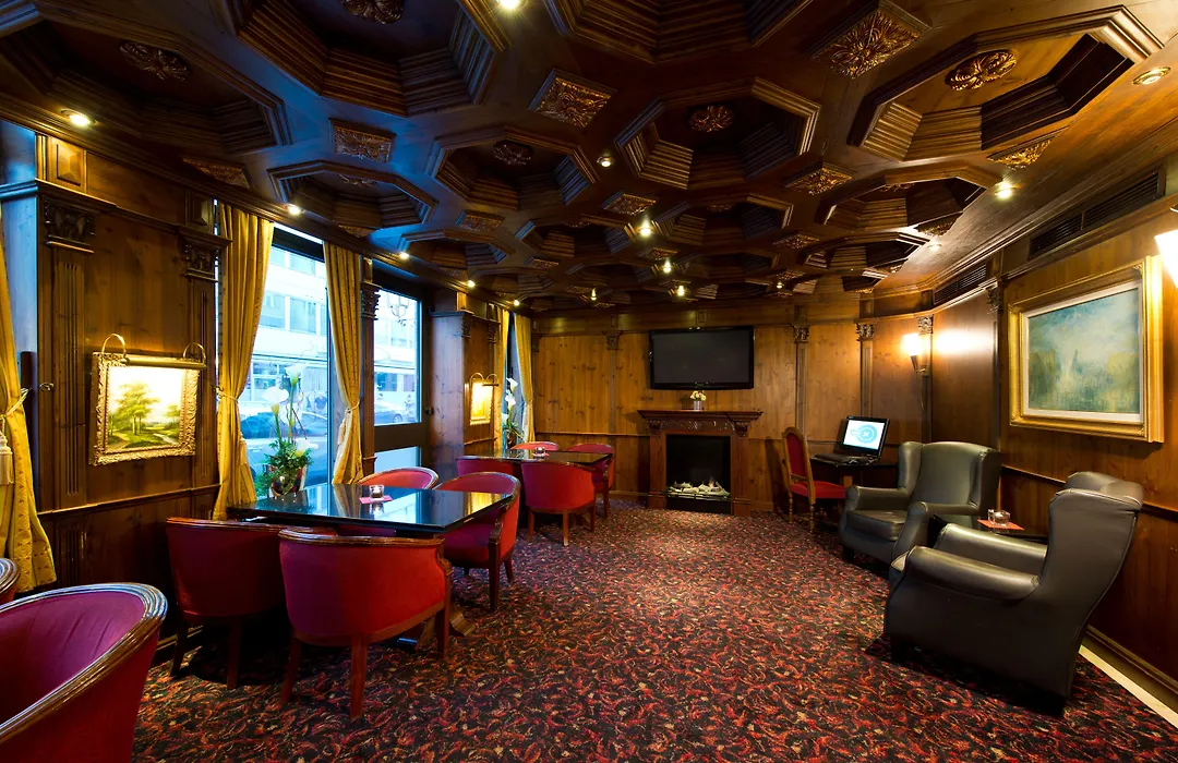 King'S Hotel First-1