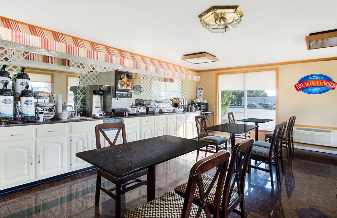Baymont By Wyndham Sandusky-1