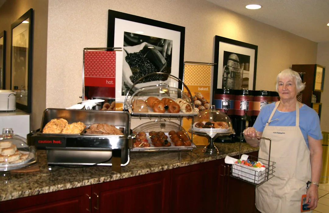 Hampton Inn Sandusky-Central-1
