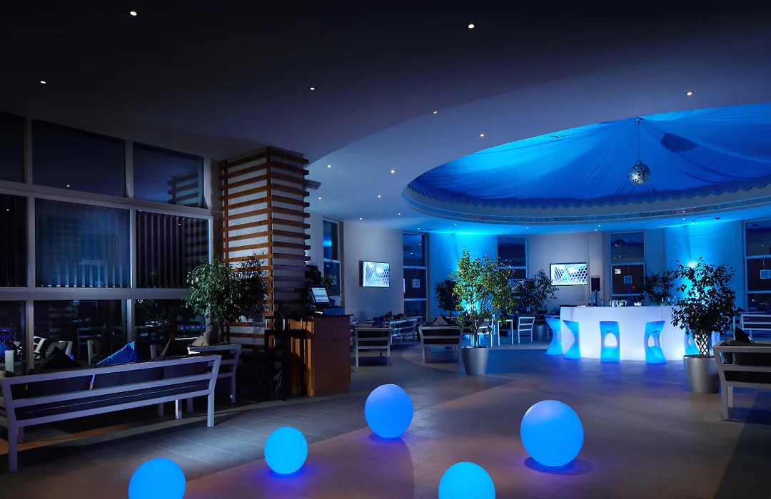 Grand Millennium Al Wahda Hotel&Executive Apartments Abu Dhabi-1