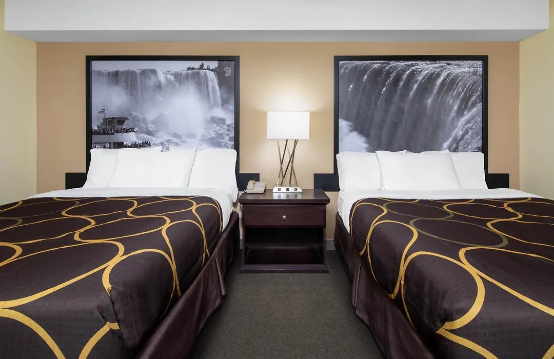 Super 8 By Wyndham Niagara Falls By The Falls-1