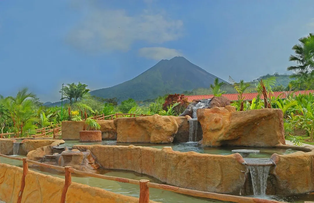 Volcano Lodge, Hotel & Thermal Experience-1