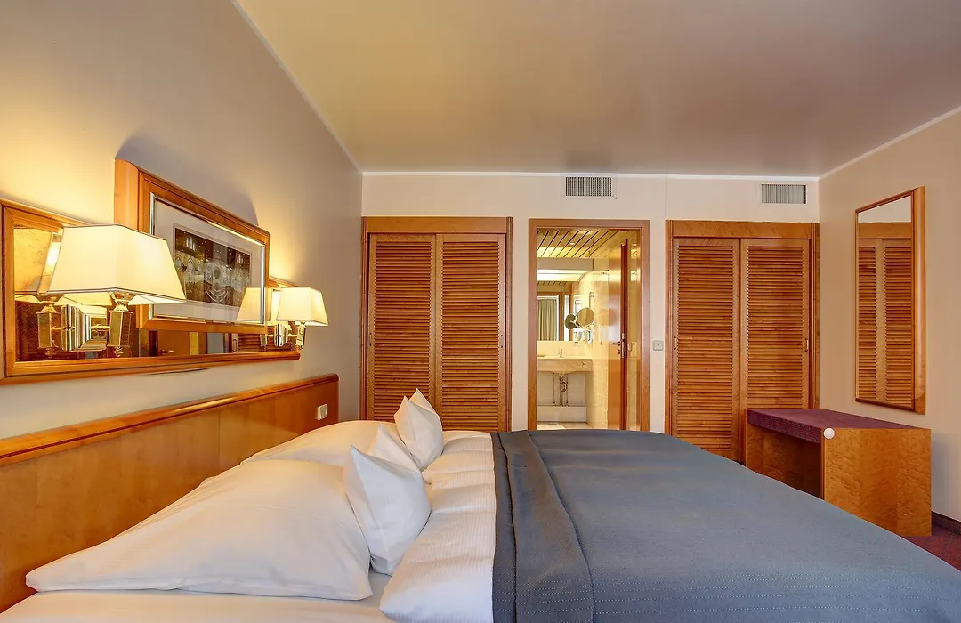 Centro Hotel Residence-1