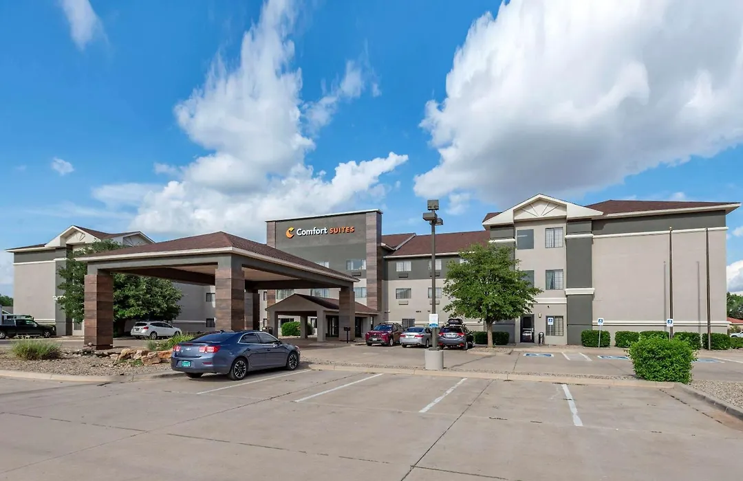Comfort Suites Clovis North-1