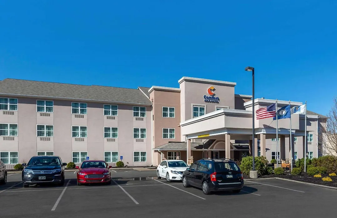 Comfort Inn & Suites Northern Kentucky-1