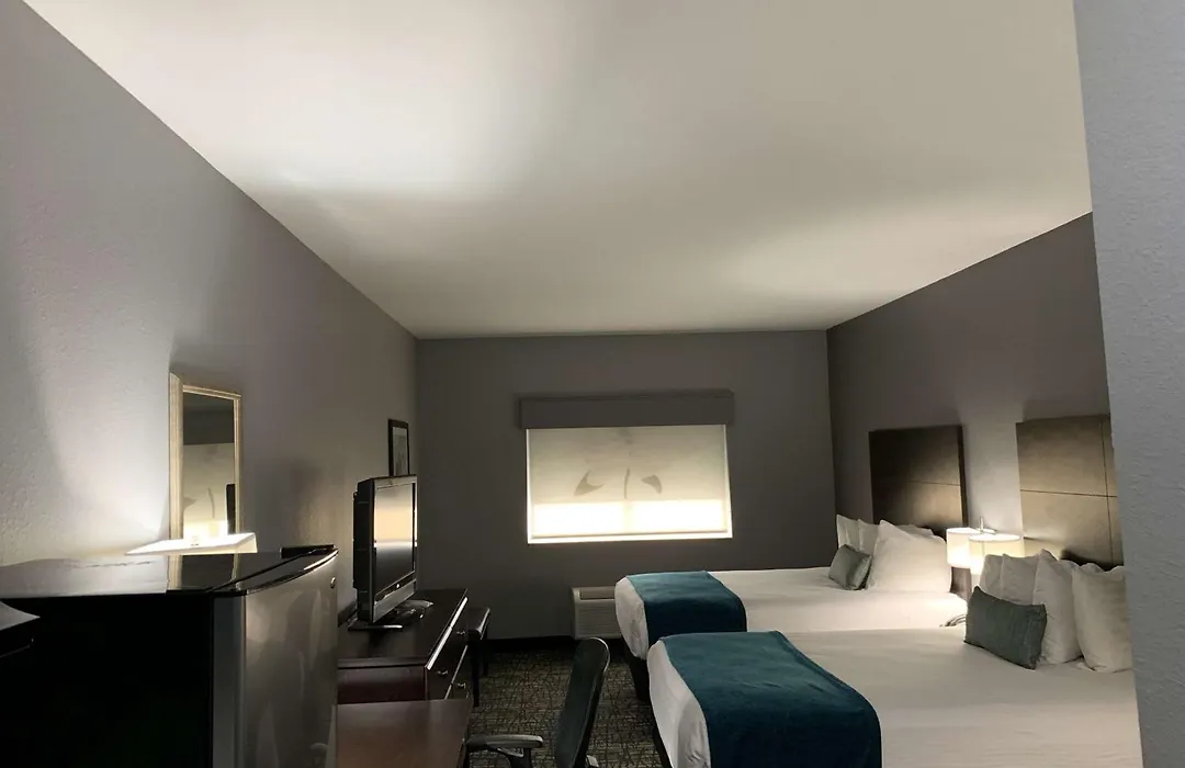 Best Western Plus Olive Branch Hotel & Suites-1