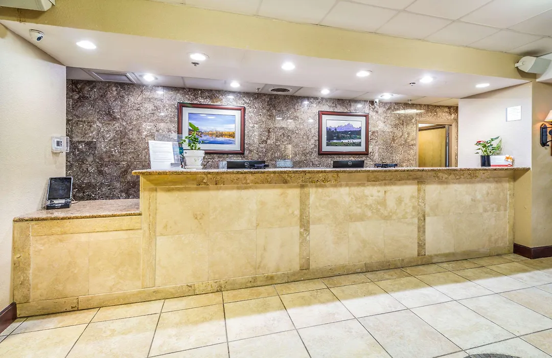 Riverside Hotel & Conference Center-1