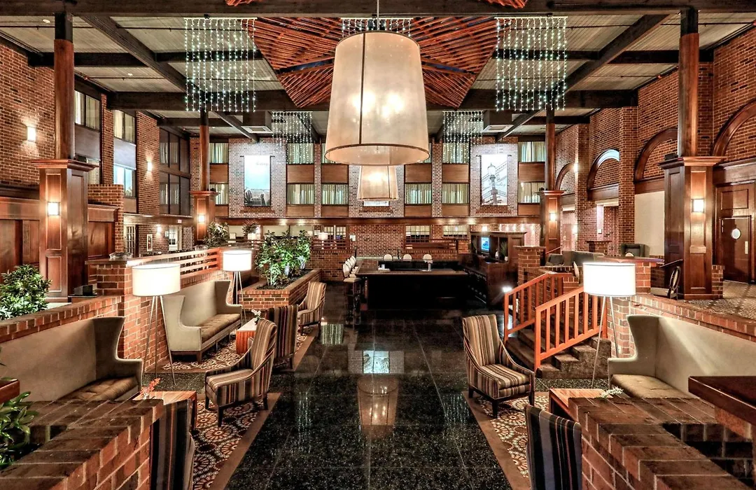 Best Western Premier The Central Hotel & Conference Center-1