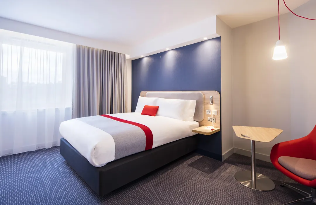 Holiday Inn Express Dublin City Centre By Ihg-1