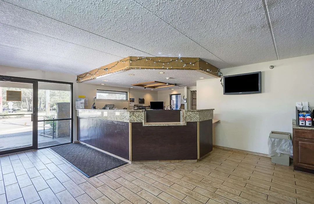 Bay Inn-1
