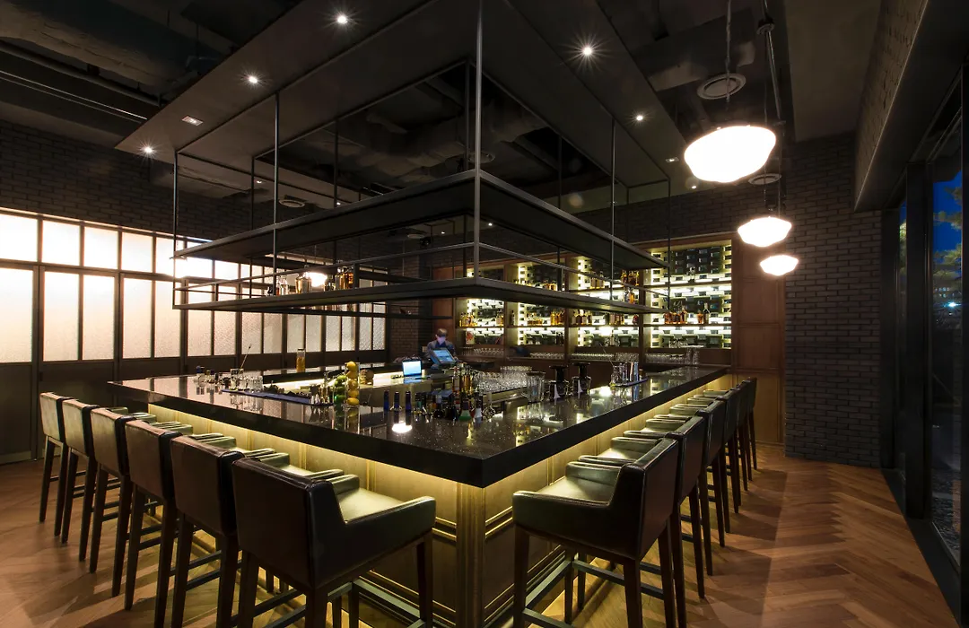 Glad Yeouido-1