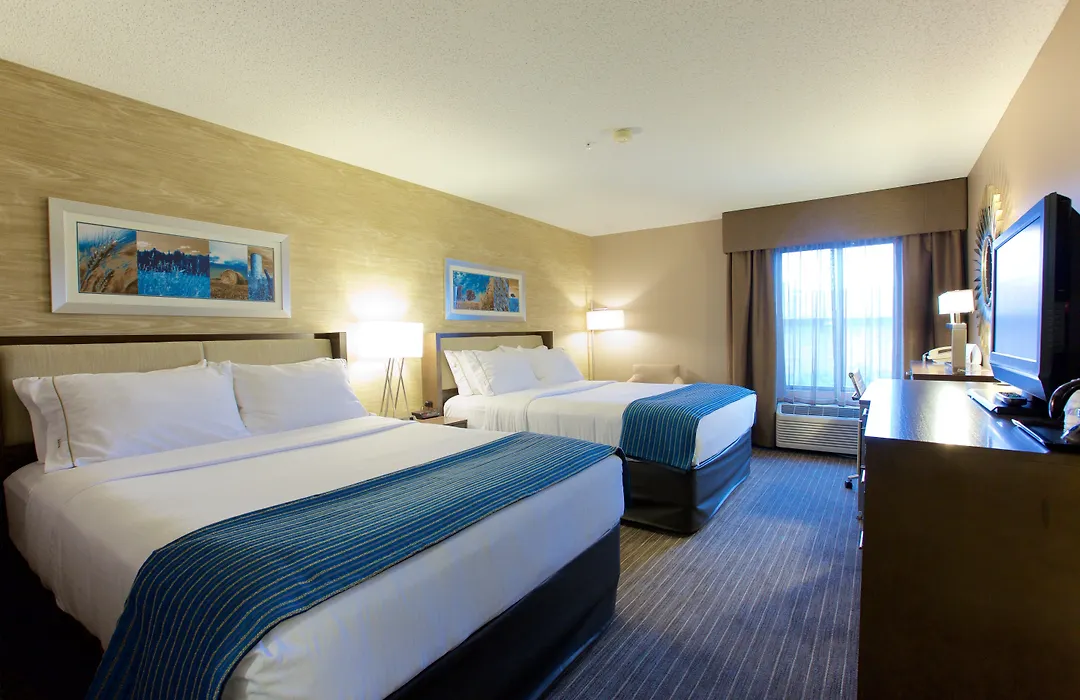 Holiday Inn Express Fargo - West Acres By Ihg-1