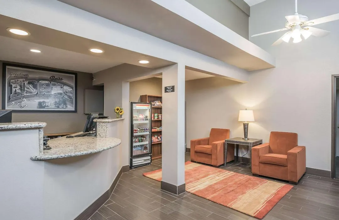 Super 8 By Wyndham Boise-1