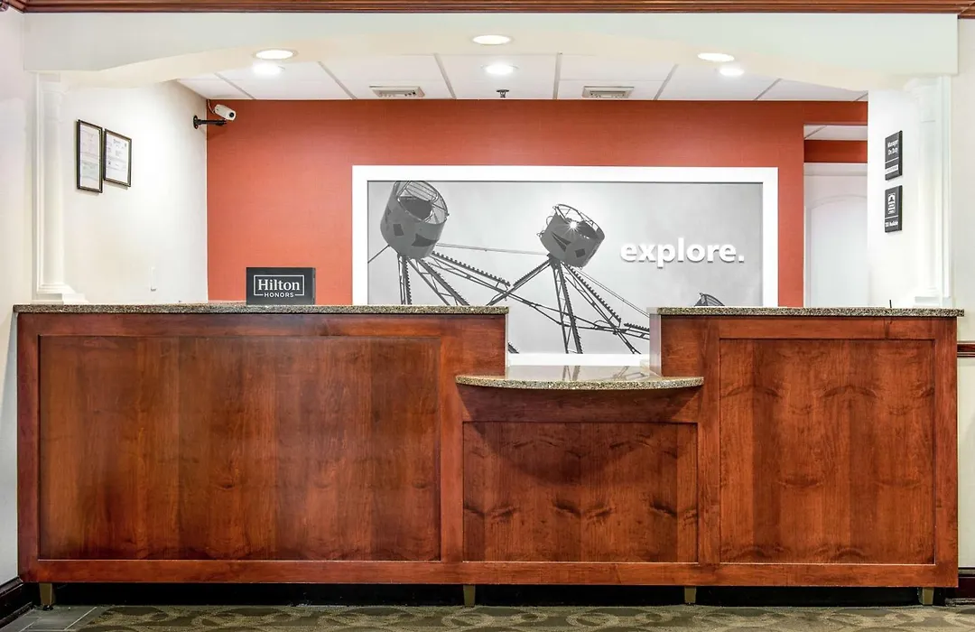 Hampton Inn & Suites Bethlehem-1