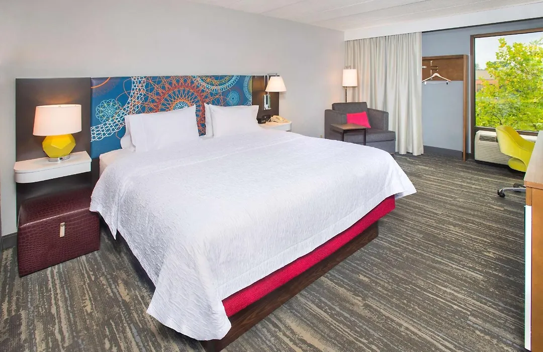 Hampton Inn & Suites Annapolis-1