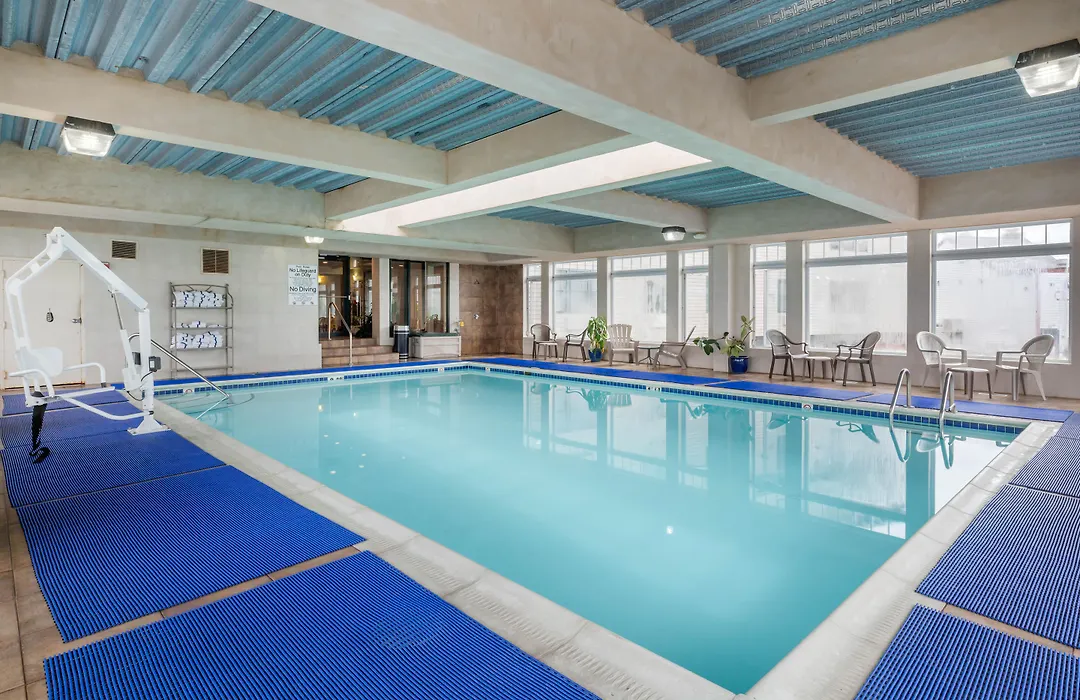 Atlantic Beach Hotel Newport-1