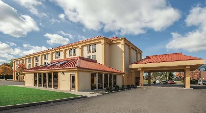 Ashbourne Hotel Canton Hall Of Fame I-77-1
