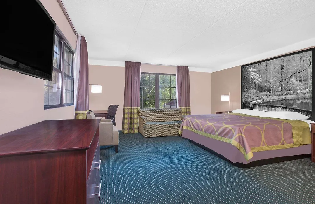 Super 8 By Wyndham Austell/Six Flags-1