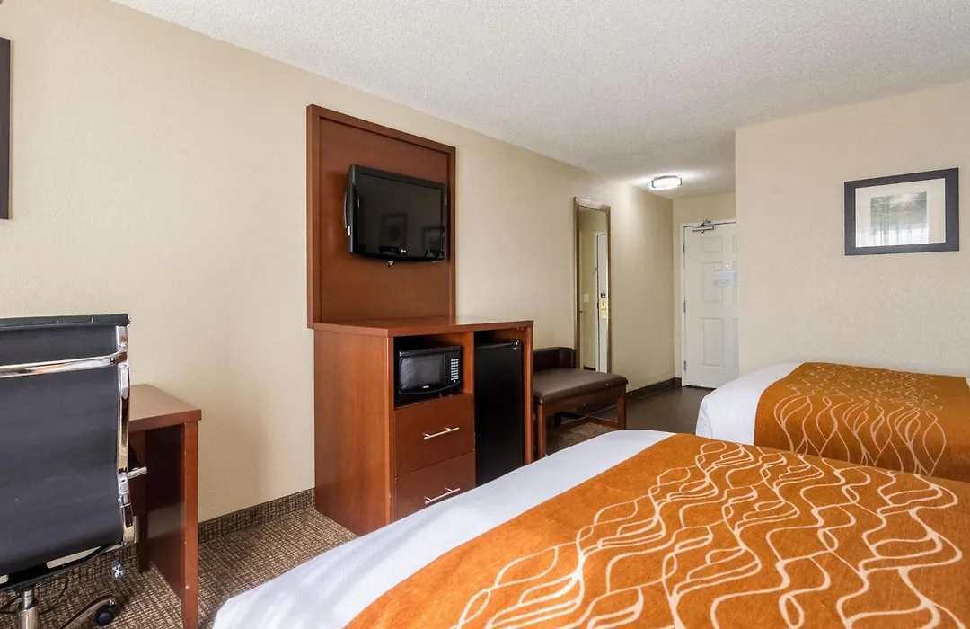 Comfort Inn & Suites Dayton North-1