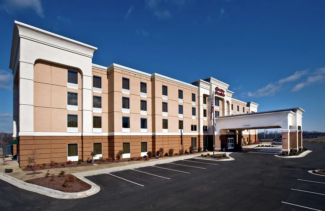 Hampton Inn & Suites Jackson-1