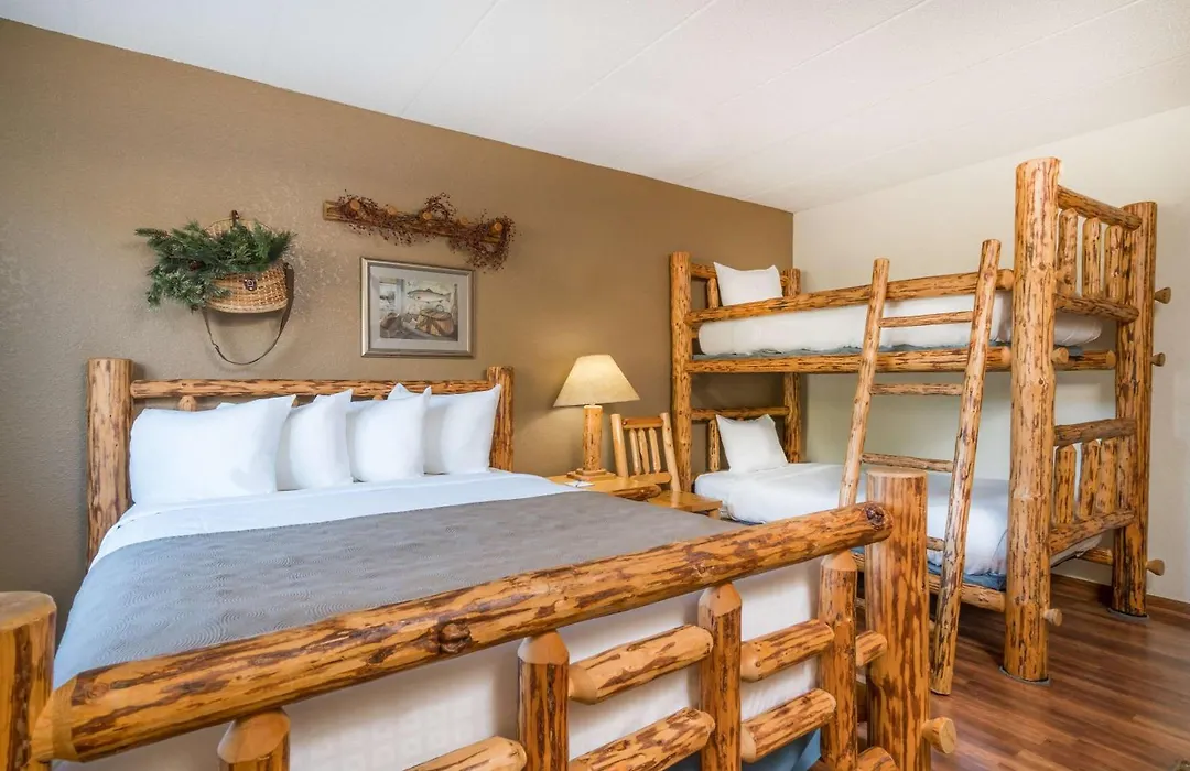 Baymont By Wyndham Owatonna-1