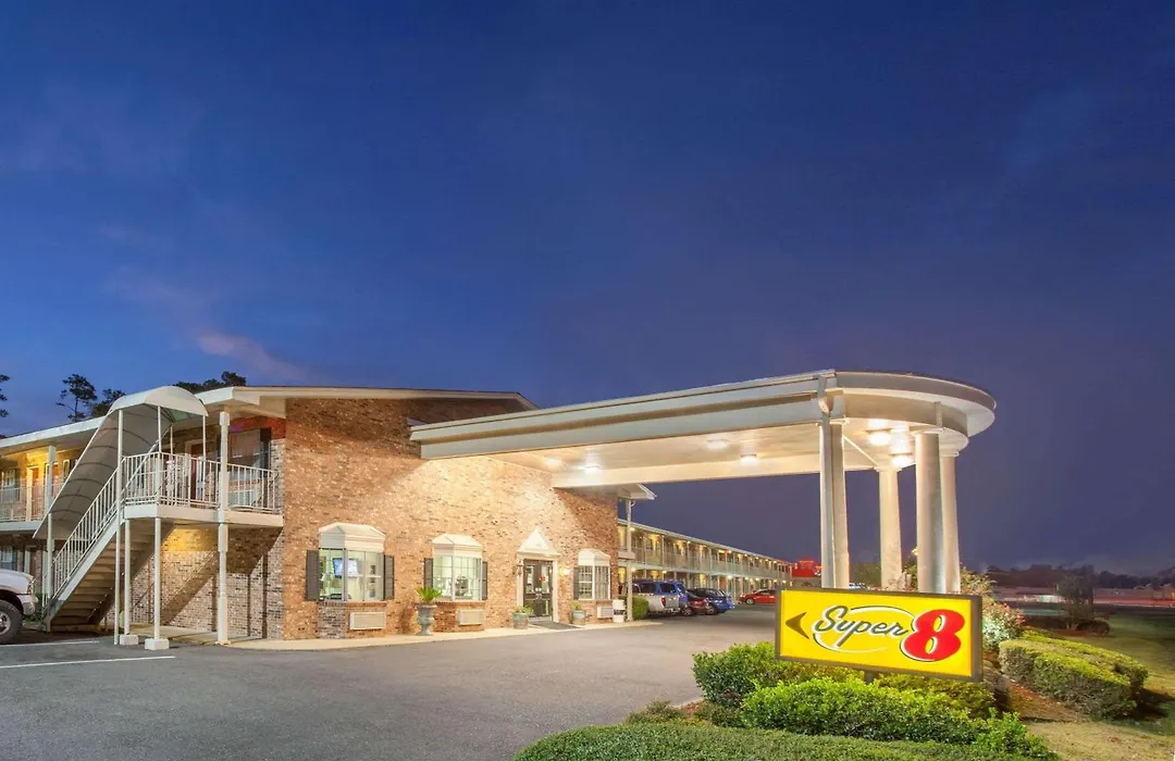 Super 8 By Wyndham West Monroe-1
