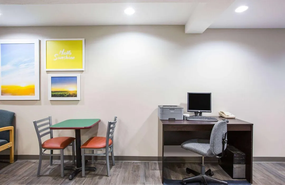 Days Inn By Wyndham Hays-1