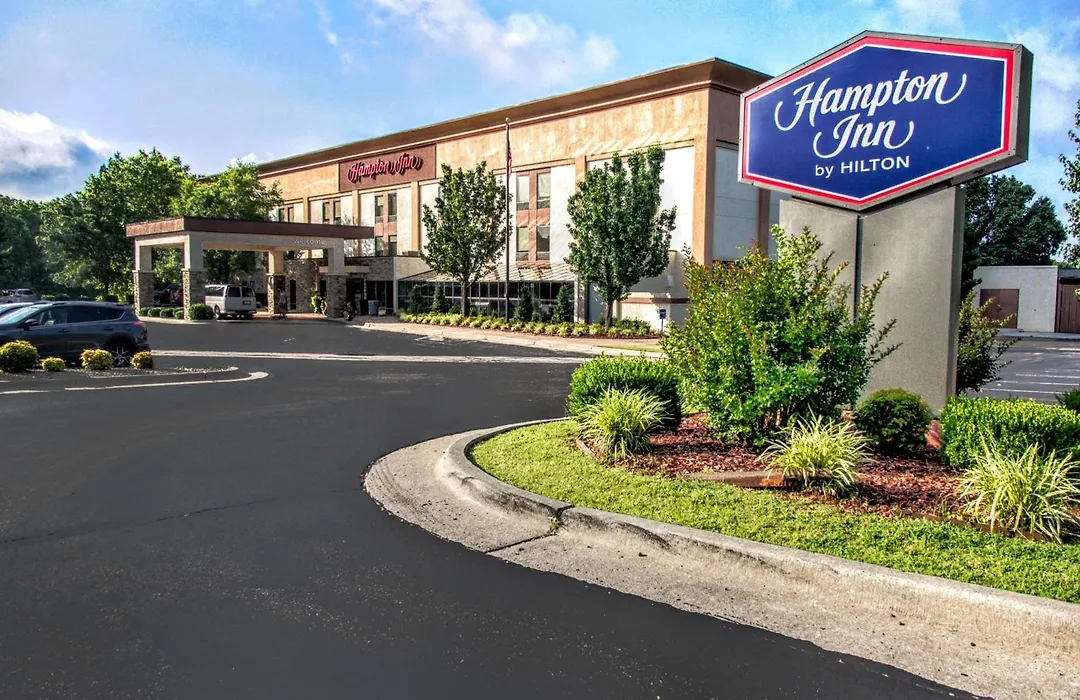 Hampton Inn Edmond-1