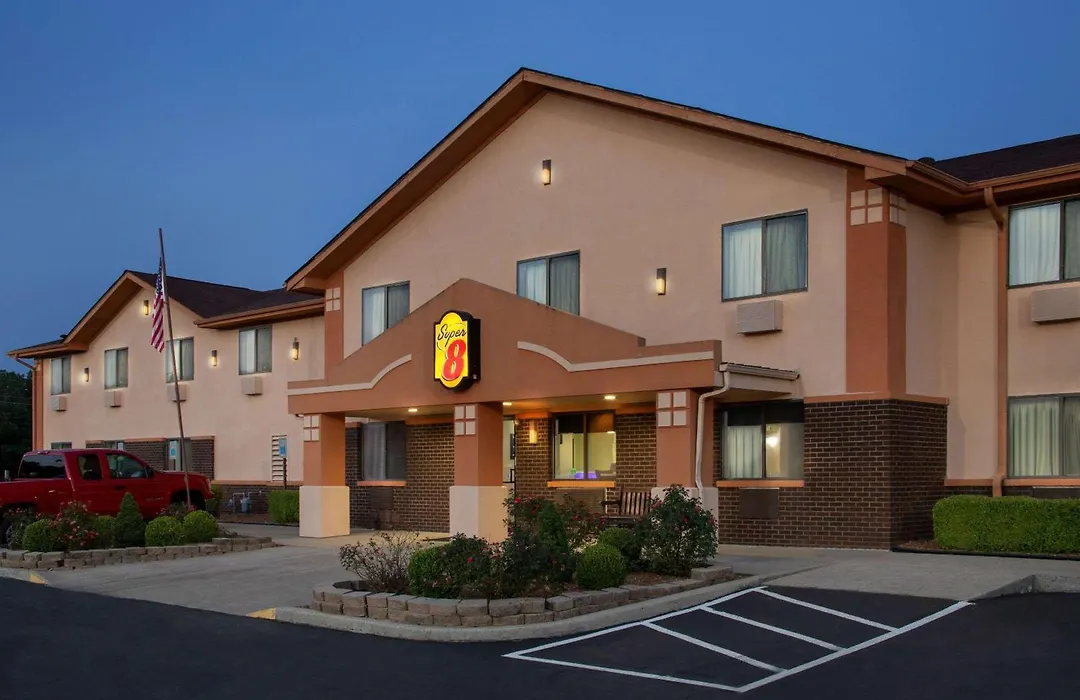 Super 8 By Wyndham Mayfield-1