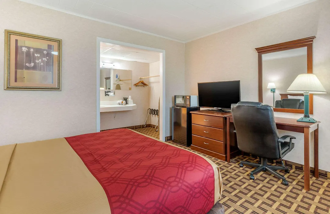 Rodeway Inn Mystic-1