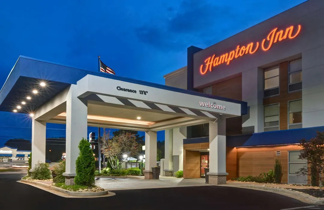 Hampton Inn Greenwood-1