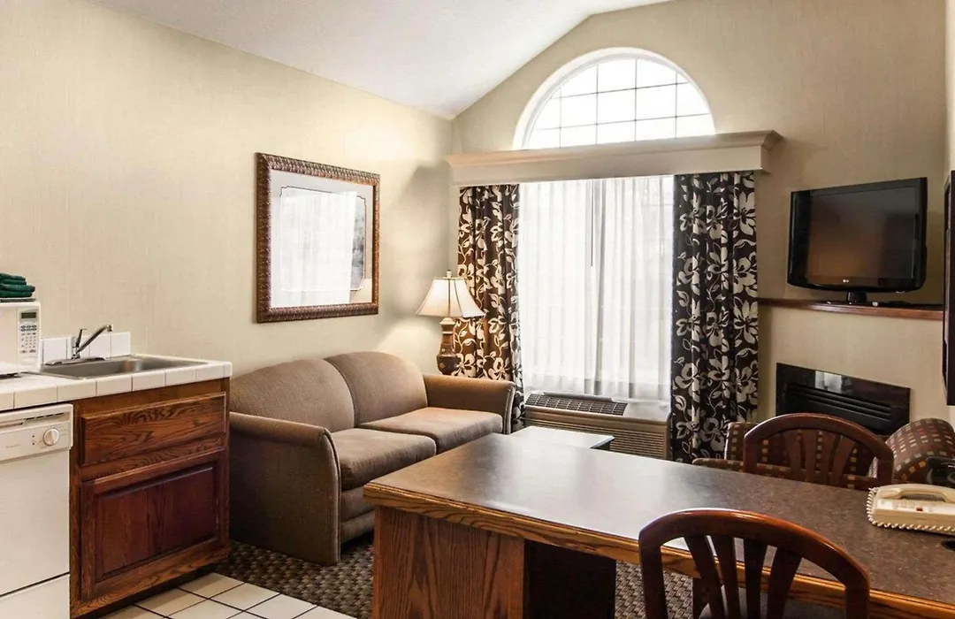 Comfort Suites Corvallis-1
