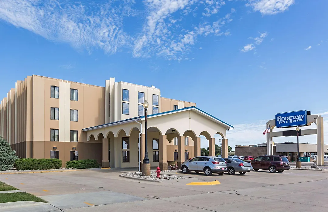 Rodeway Inn-1