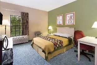 Super 8 By Wyndham Freeport-1