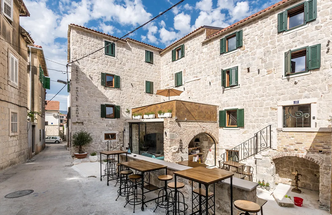 Heritage Palace Varos - Mag Quaint & Elegant Boutique Hotels-1