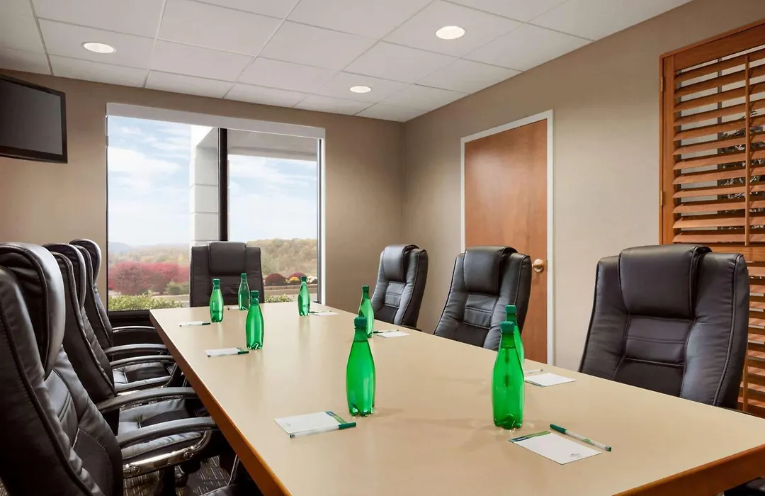 Wingate By Wyndham Bridgeport Clarksburg-1