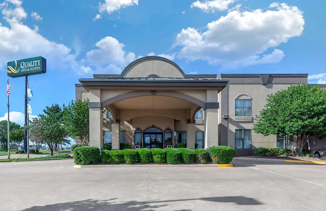 Quality Inn & Suites Durant-1