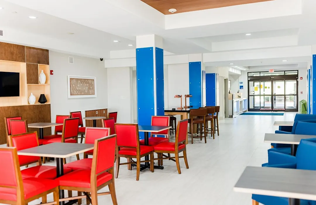 Holiday Inn Express Hotel & Suites Greenville By Ihg-1